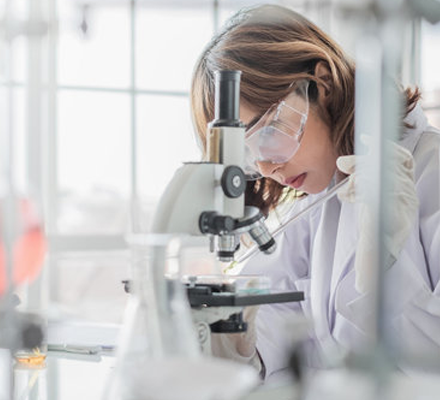 Classroom Science Equipment and Instruments